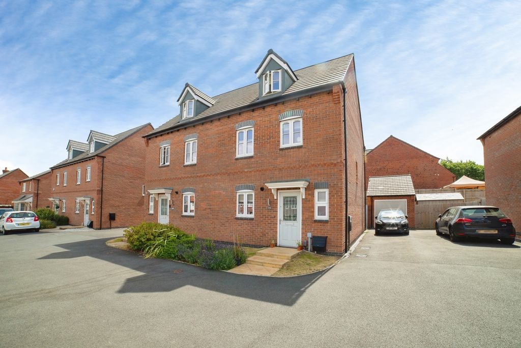 Property photo 1 of 19 Pbox-Img.Jpg