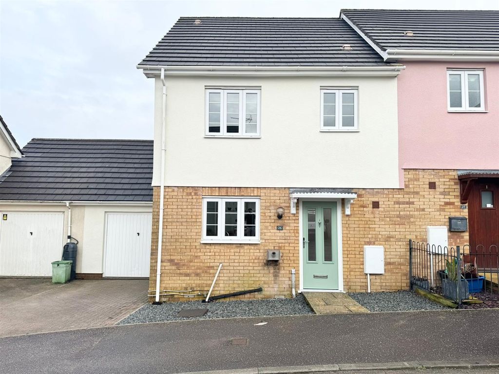 Property photo 1 of 13 Front View.Jpeg