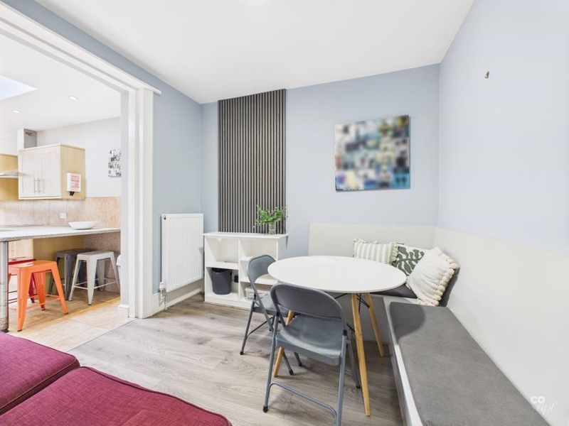 Property photo 2 of 19 Photo 18