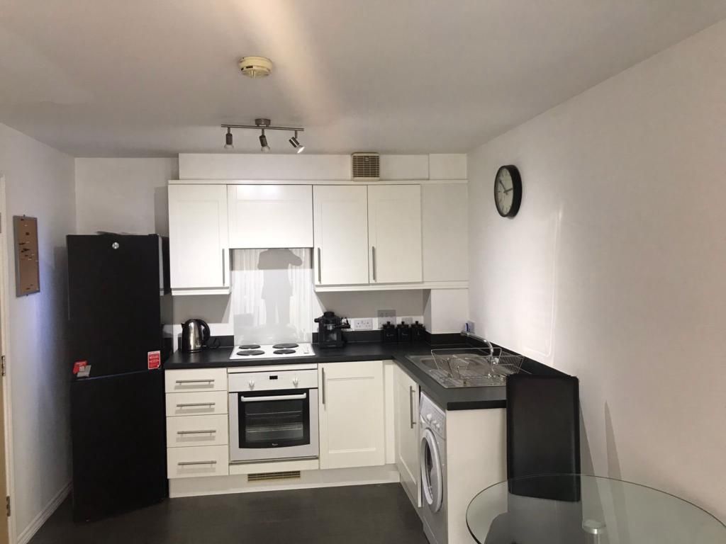 Property photo 2 of 5 Kitchen