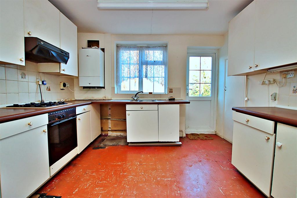 Property photo 2 of 15 Img_8564.Jpg