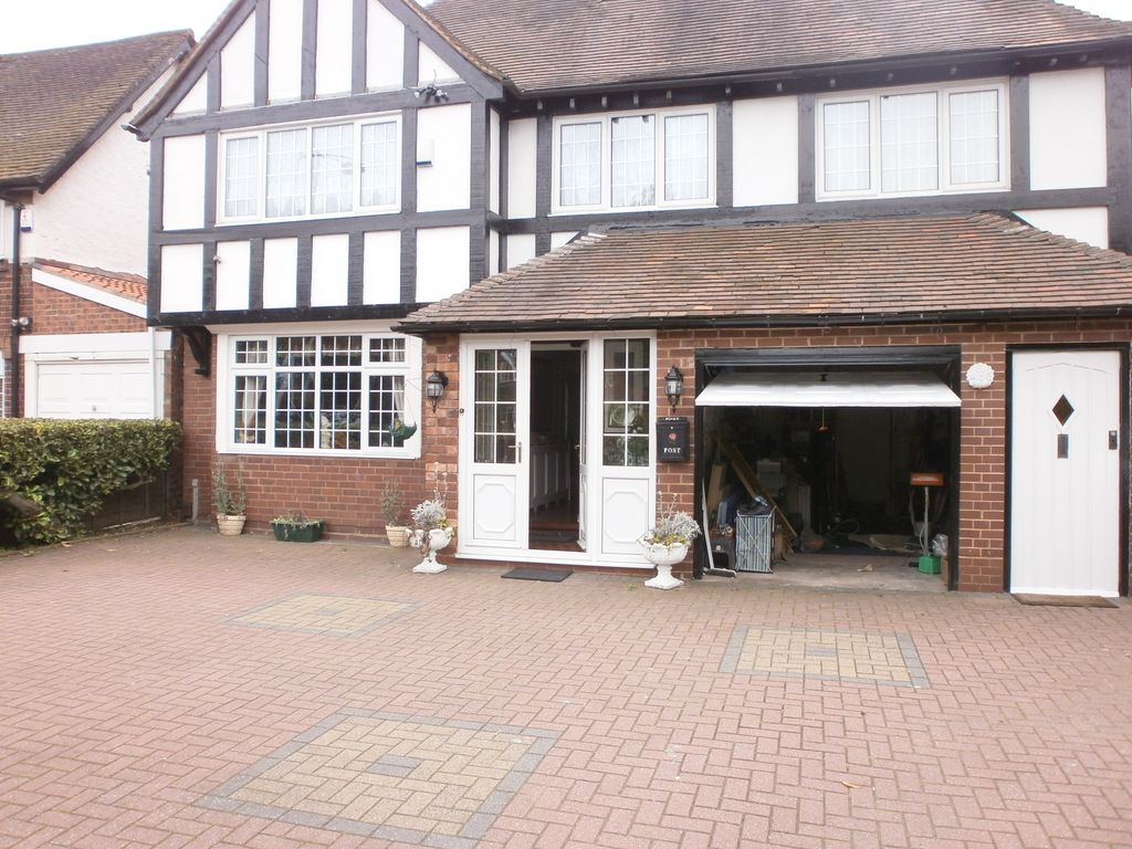 Property photo 1 of 5