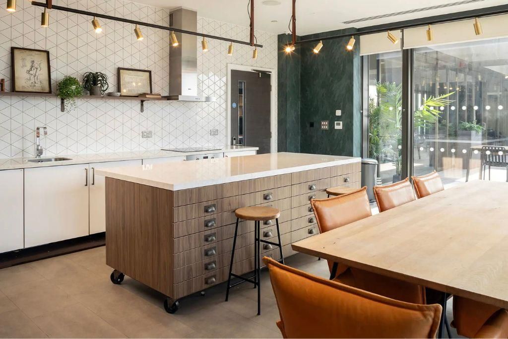 Property photo 1 of 27 Vita Living Circle Square - 26.Jpg