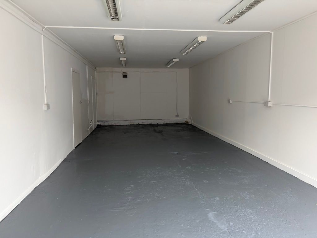 Property photo 1 of 5 Photo 2