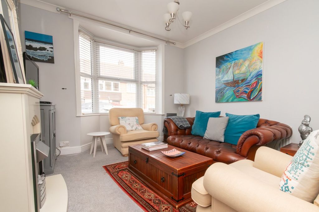 Property photo 2 of 13 Picture 2