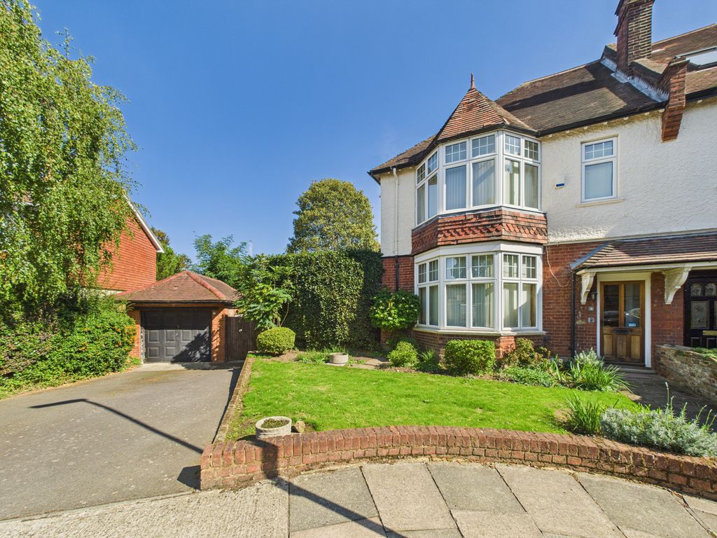 Property photo 1 of 24