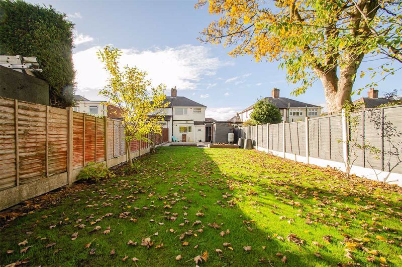 Property photo 1 of 19 Photo 18
