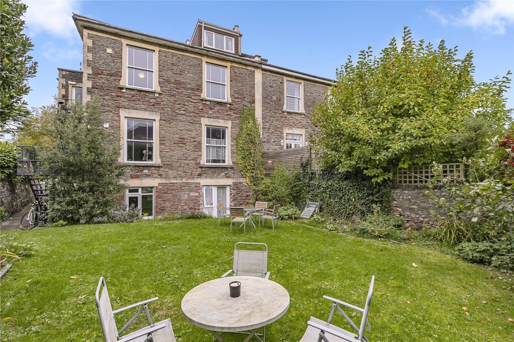 Property photo 3 of 4 Picture No. 03