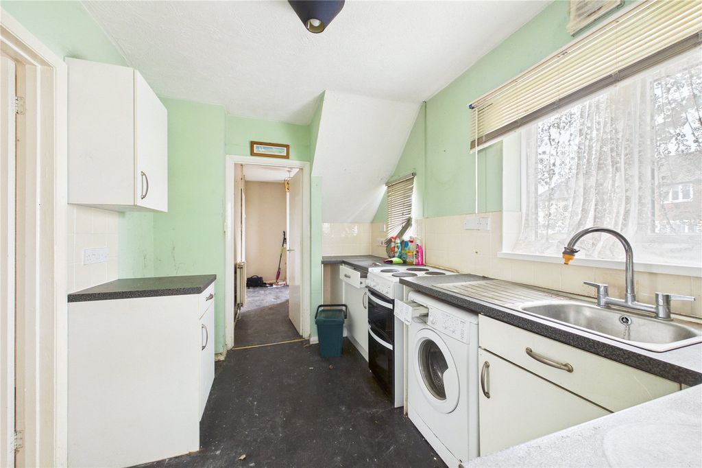 Property photo 3 of 15 Kitchen