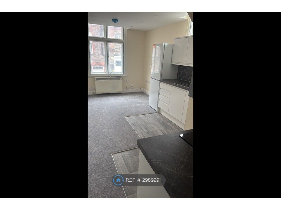 Property photo 2 of 3