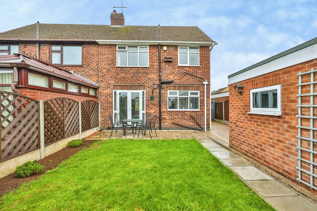 Property photo 2 of 15 Pbox-Img.Jpg