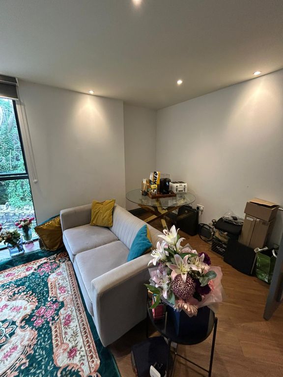 Property photo 3 of 7