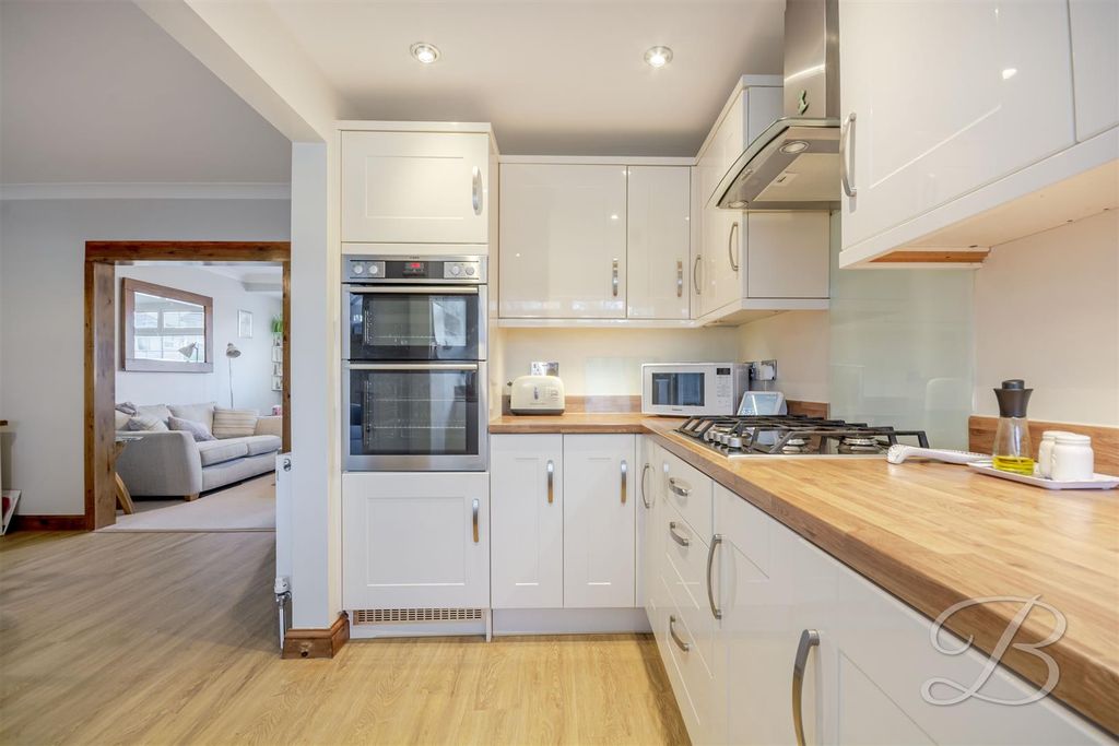 Property photo 2 of 32 Ccltd-24.Jpg