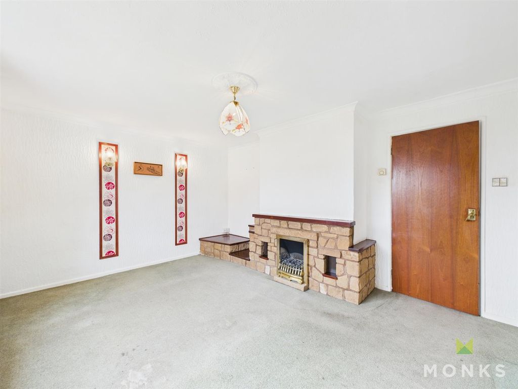 Property photo 3 of 17 Cam01420G0-Pr0765-Still001.Jpg