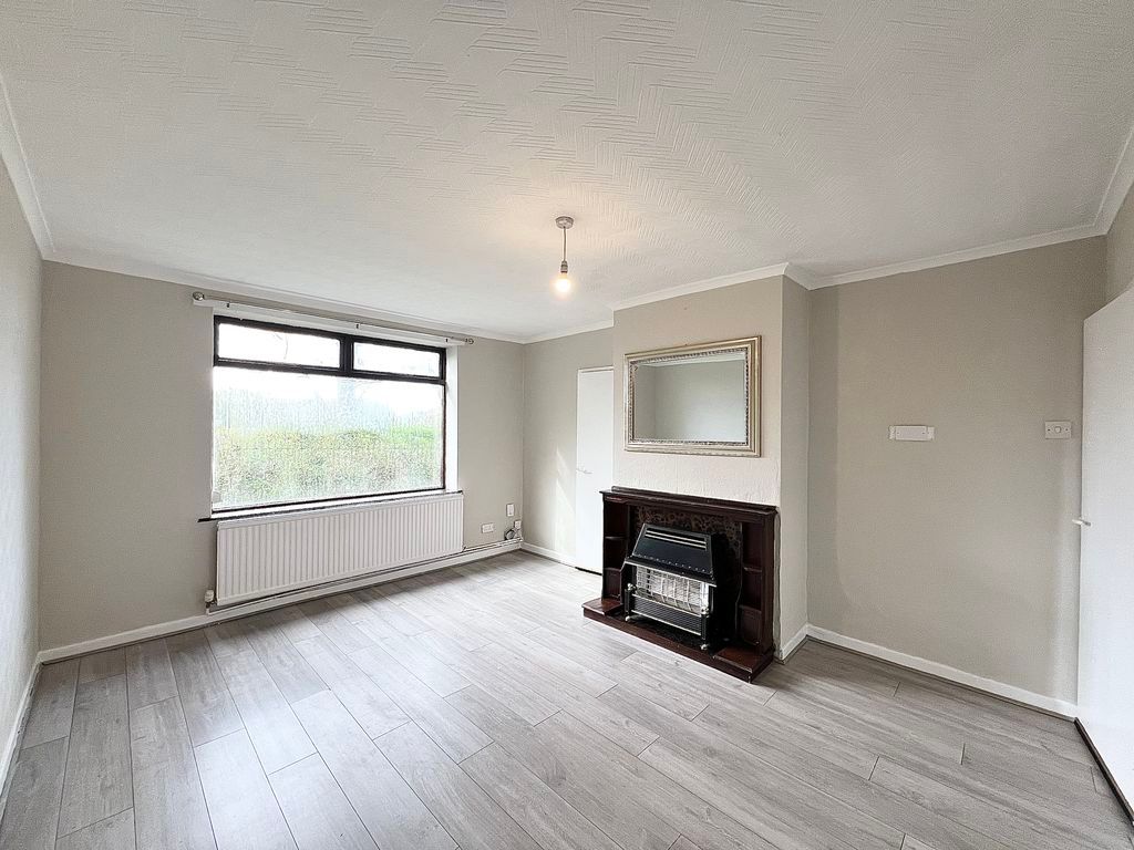 Property photo 3 of 16 Photo 1