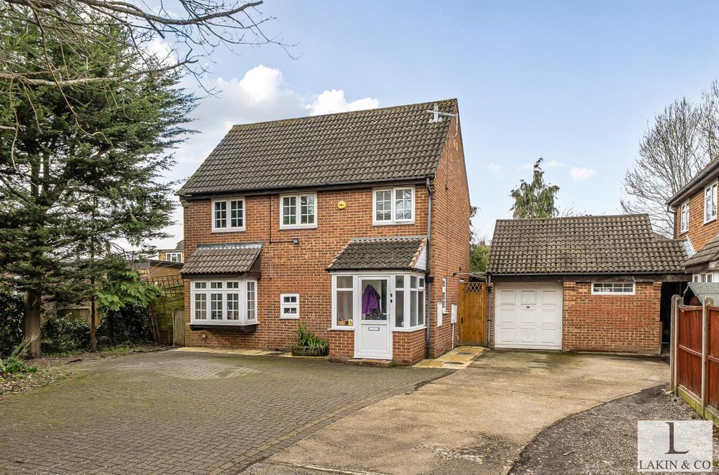 Property photo 1 of 16