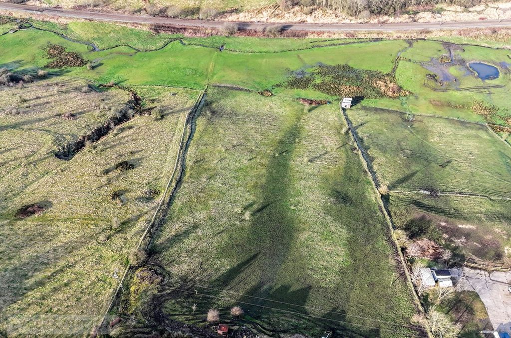 Property photo 2 of 34 Land