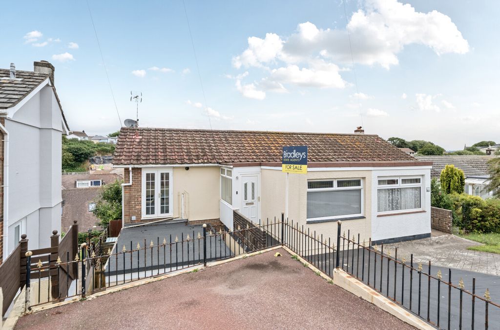 Property photo 1 of 20 1 - 1312573-2-685Bc13...