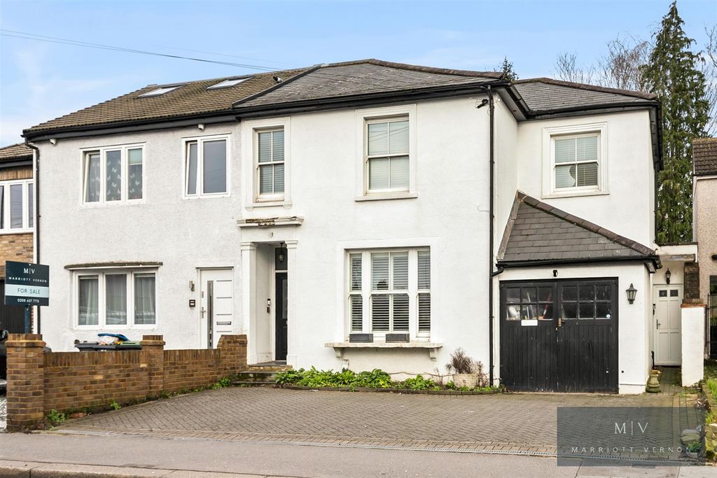 Property photo 1 of 20 Selsdon Road 33 MV-20.Jpg