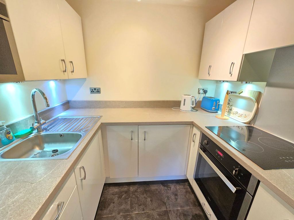 Property photo 3 of 13