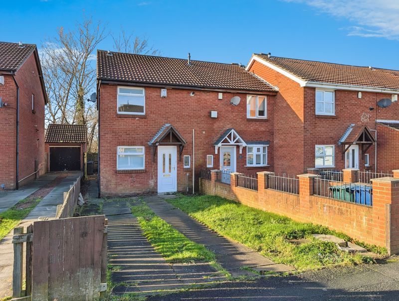 Property photo 1 of 11 Photo 6