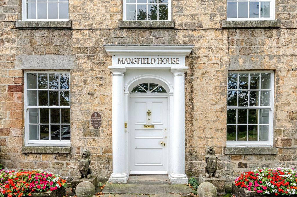 Property photo 2 of 16 Picture No. 03