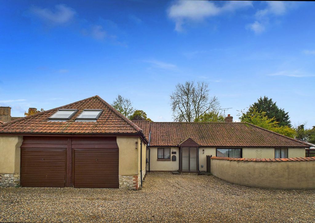 Property photo 1 of 23