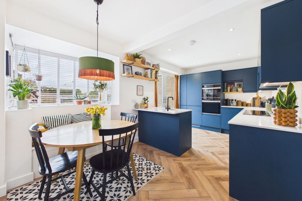 Property photo 3 of 29 Kitchen-Diner