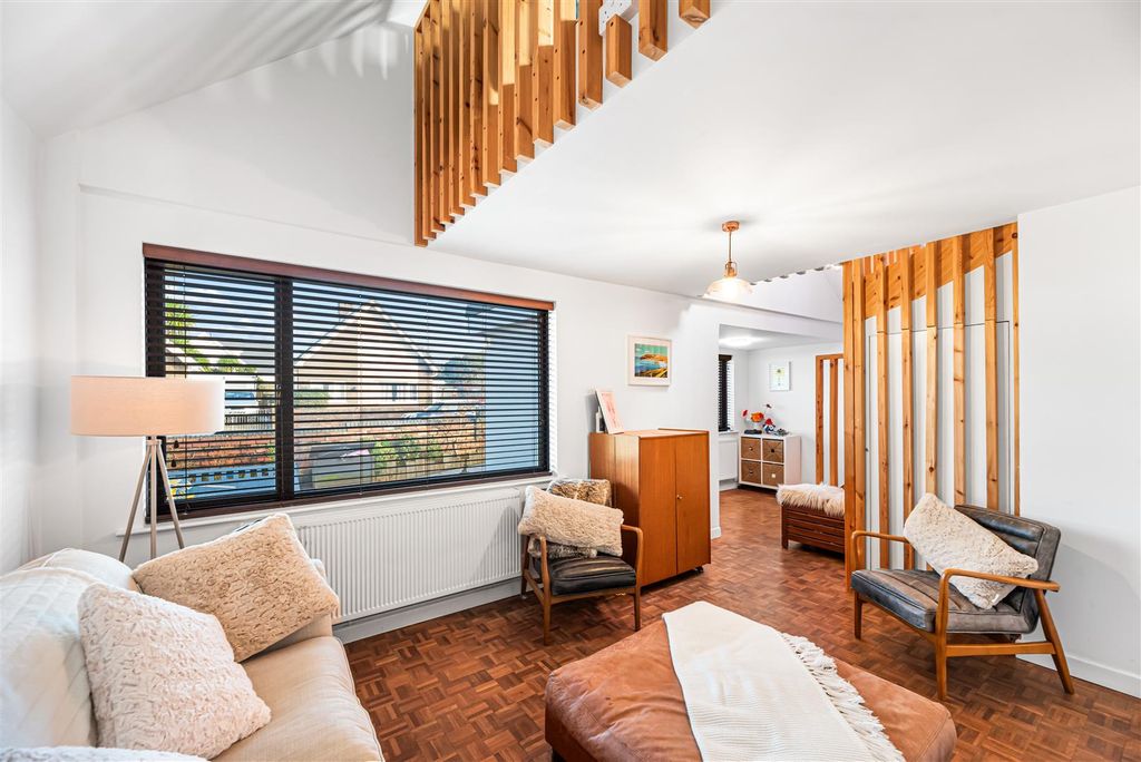 Property photo 3 of 34 Living Room