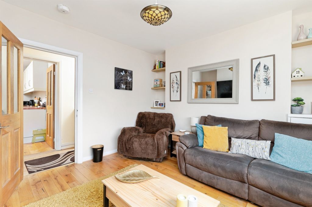 Property photo 3 of 17