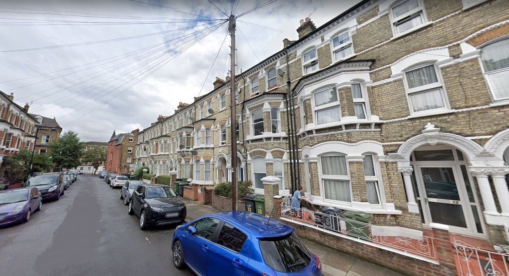 Property photo 1 of 1