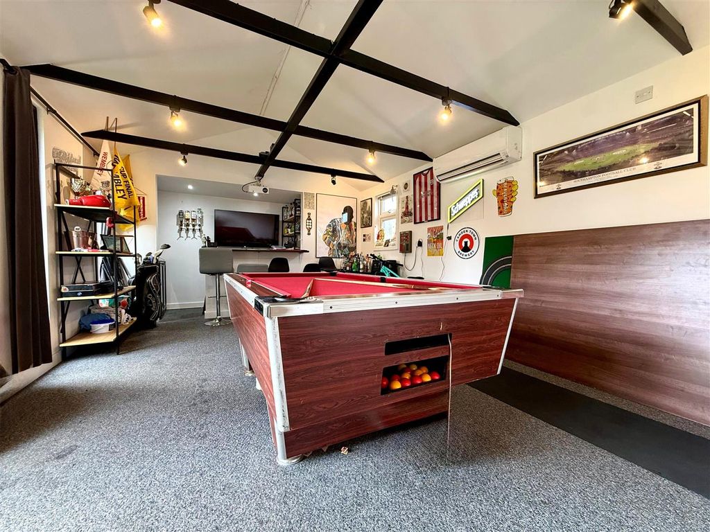 Property photo 2 of 22 Outside Bar.Jpg