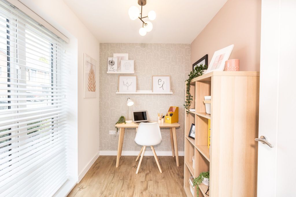 Property photo 2 of 14