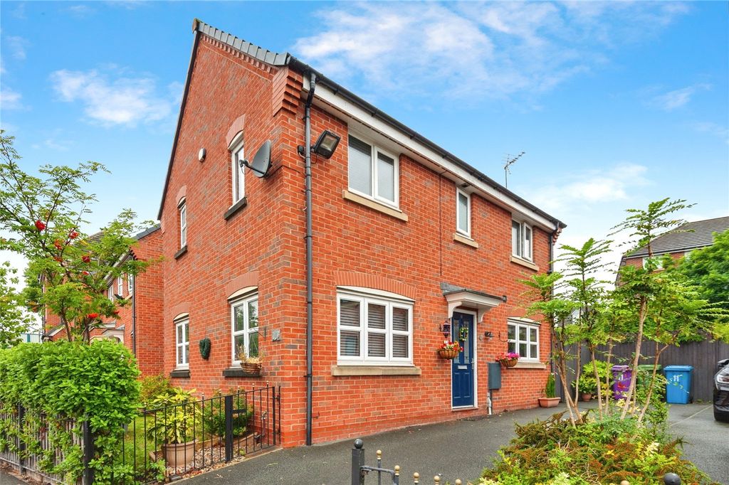Property photo 1 of 17 Picture No. 14
