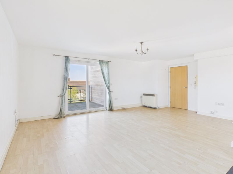 Property photo 1 of 11 Living/Dining/Kitchen Space