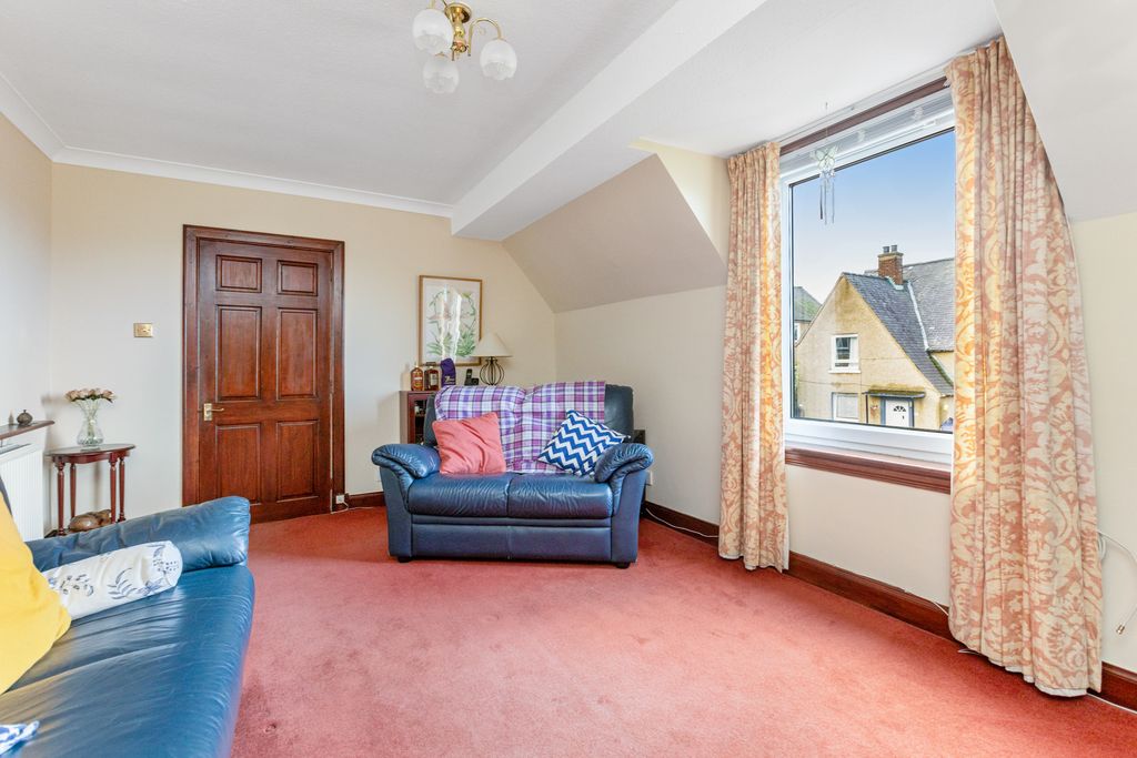 Property photo 3 of 13 Property Image 3