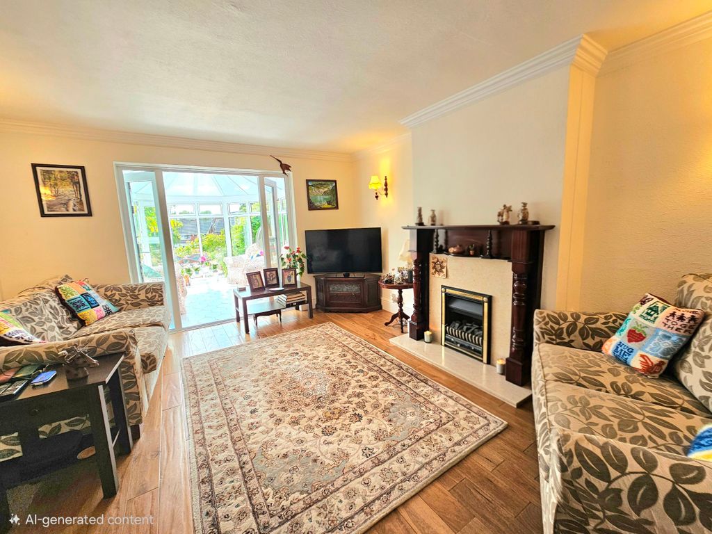 Property photo 2 of 22