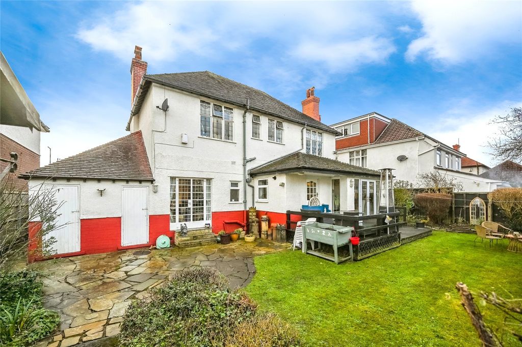 Property photo 3 of 18 Picture No. 05