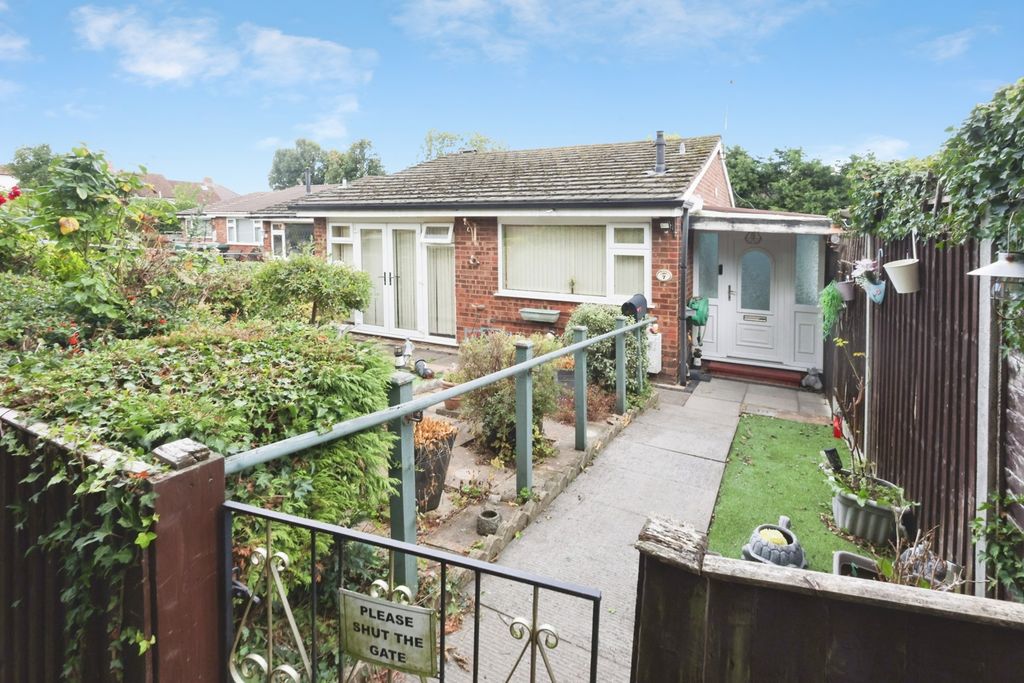 Property photo 1 of 18 Pbox-Img.Jpg
