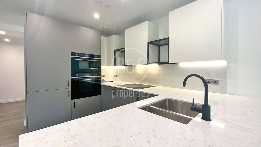 Property photo 1 of 9 Picture No. 03