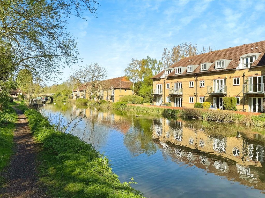 Property photo 1 of 14 Picture No. 15