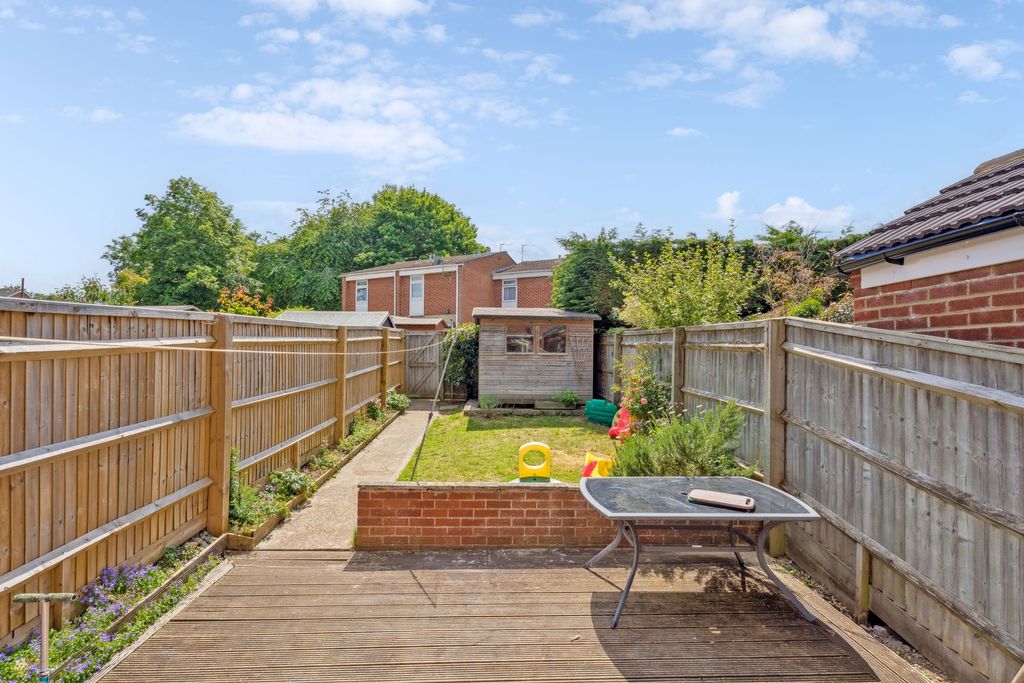 Property photo 2 of 14