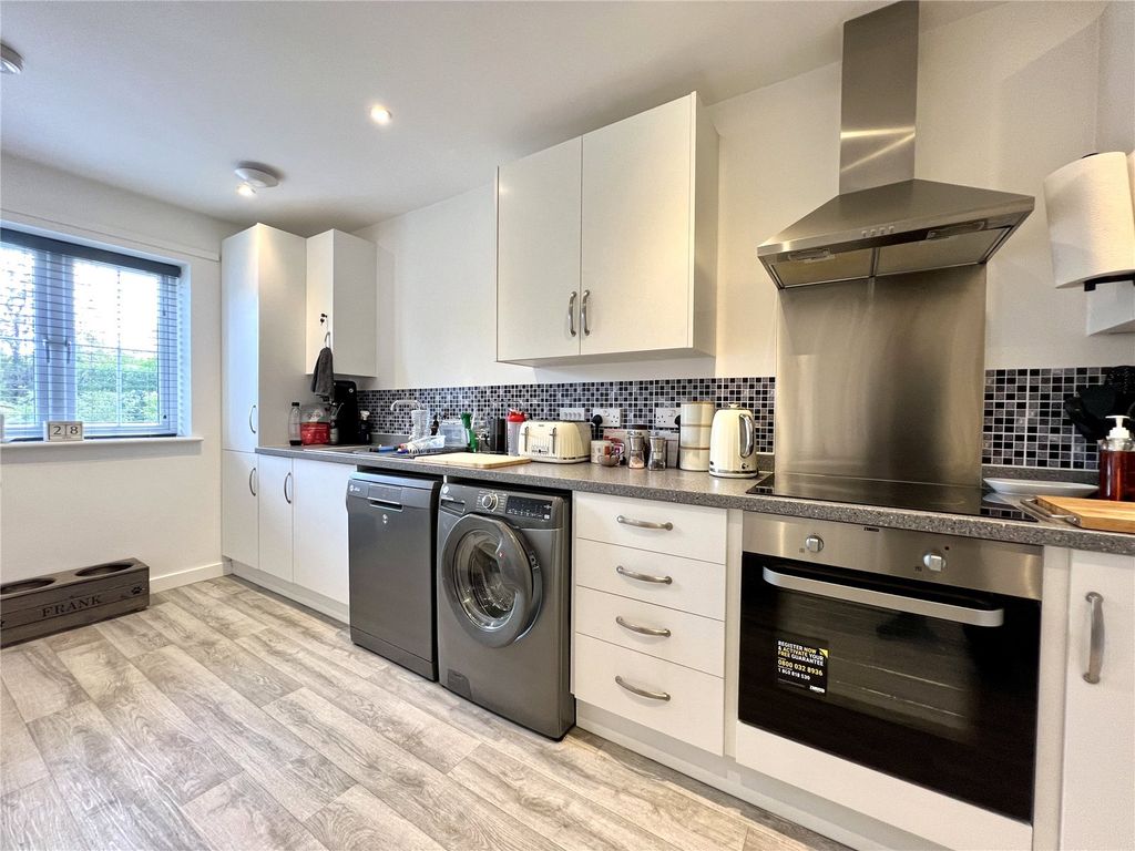 Property photo 3 of 14 Kitchen
