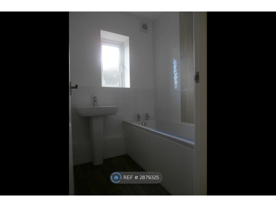 Property photo 3 of 5 Bathroom