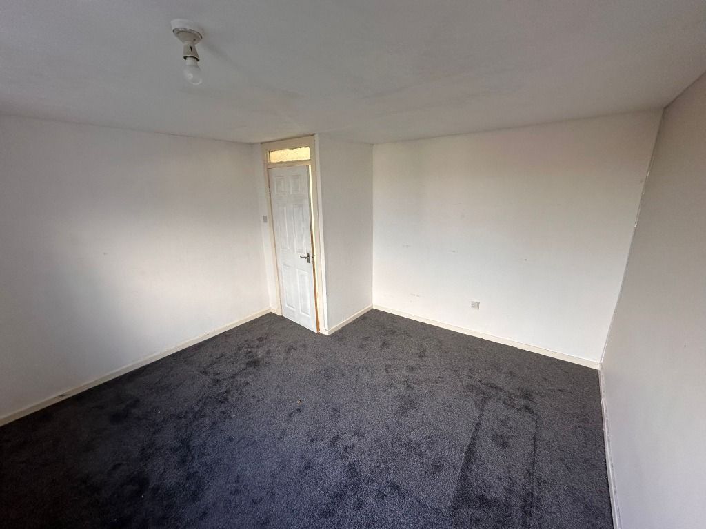 Property photo 3 of 5 Photo 3