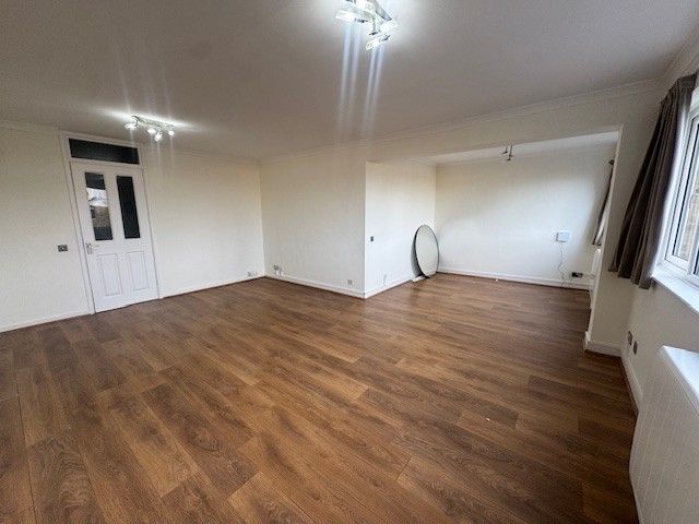 Property photo 3 of 15 Living Room