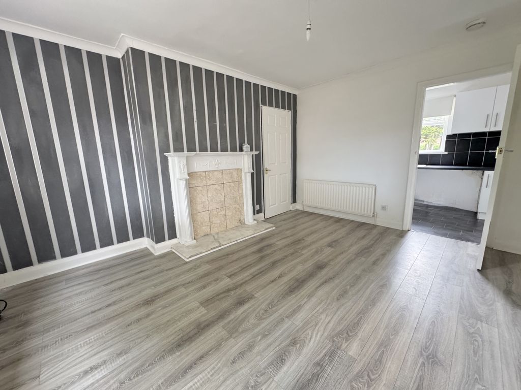 Property photo 2 of 12 Img_1170