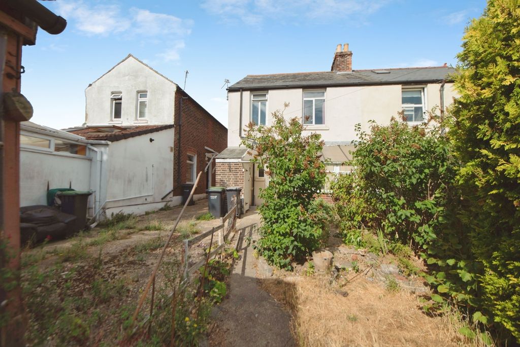 Property photo 2 of 16 Pbox-Img.Jpg