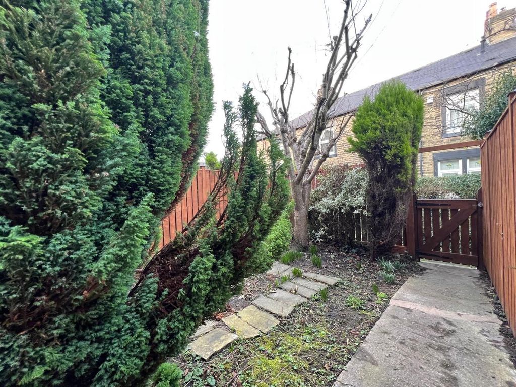 Property photo 3 of 4 E3Cee6E0-d26A-442E-B223-Daa760De095A.Jpg