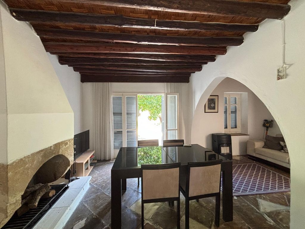 Property photo 3 of 42